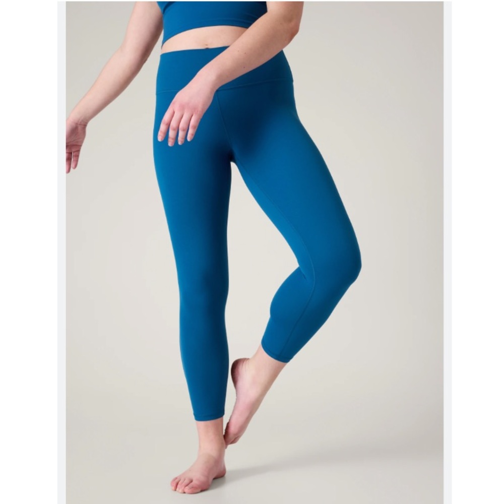NWT Athleta Transcend High Rise 7/8 Legging